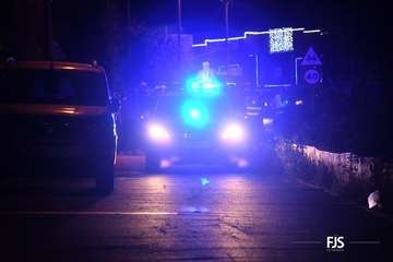 Papá Noel irrumpe en Lomo Magullo en un 4x4/FJS Fotografía.